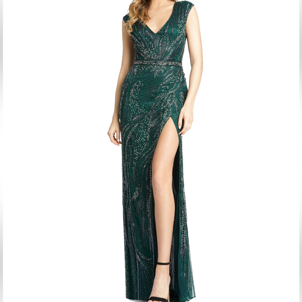 Mac Duggal Green Sequin Ruched Gown For Prom
